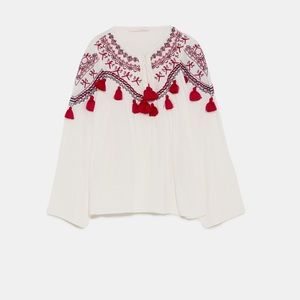 Zara round neck top with long sleeves